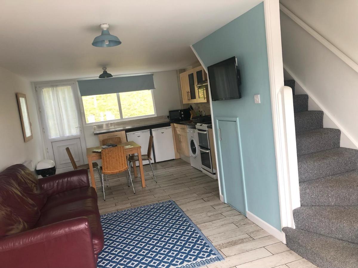 Freshwater Bay Holiday Cottages Pembroke Exteriör bild